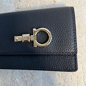 Pre-Owned SALVATORE FERRAGAMO Stromboli Card Case