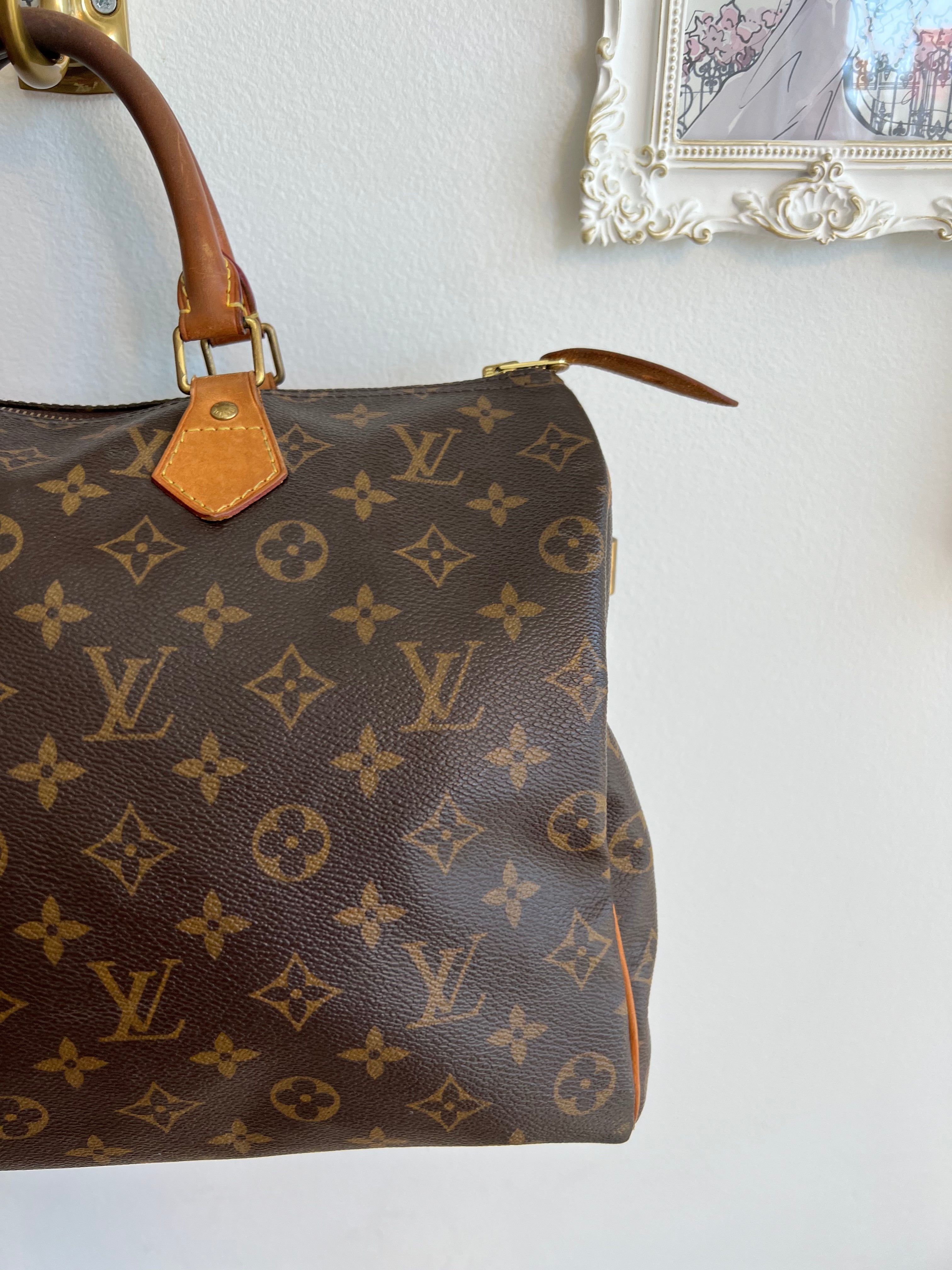 Pre-Owned LOUIS VUITTON Monogram Speedy 35