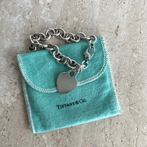 Pre-Owned TIFFANY & CO. SS Heart Charm Link Bracelet